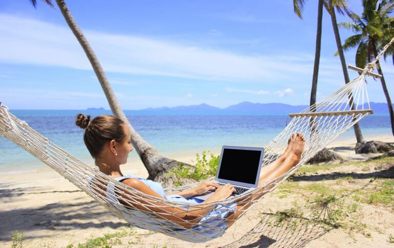 5 Ridiculously Simple Ways to Become a Freelancer.
