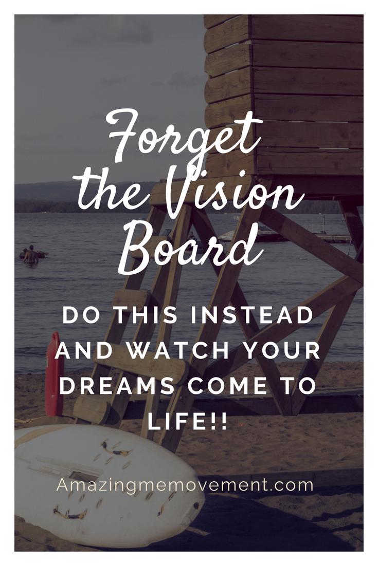 The battle between vision boards and mind mapping continues. Which one is best? You decide! #howtocreateavisionboard #ideas #mindmapping #lawofattraction #inspiration #examples #DIY #inspirationalblogstofollow #goalsetting #goals #money #2018 #thesecret #manifestations #howtomanifest