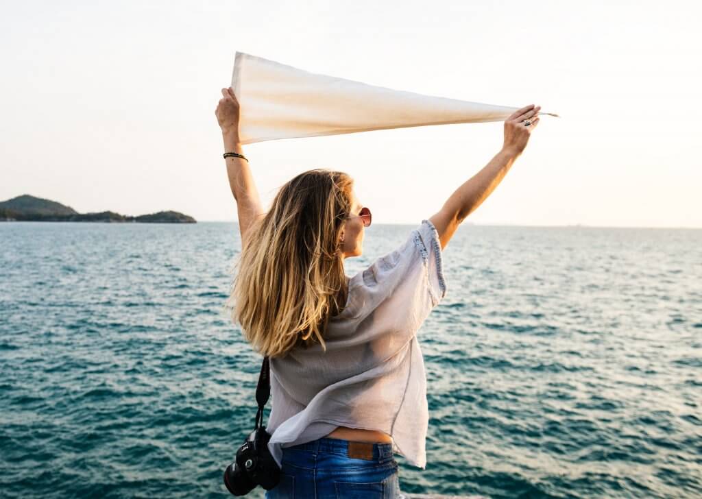 simplify your life, how to be happy, life changing, how to change your life, how to enjoy life, how to achieve goals, goal setting, attitude, happiness, letting go, how to let go, moving on, life lessons, life coach, site inspire
