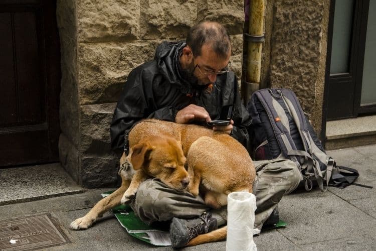 10 Simple Ways to Help Homeless People (and why you should)
