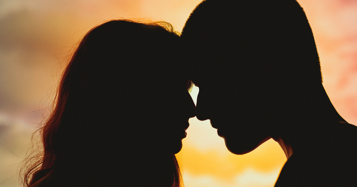 A woman and man about to kiss during sunset #HighValueMan #AlphaMan #GreenFlag
