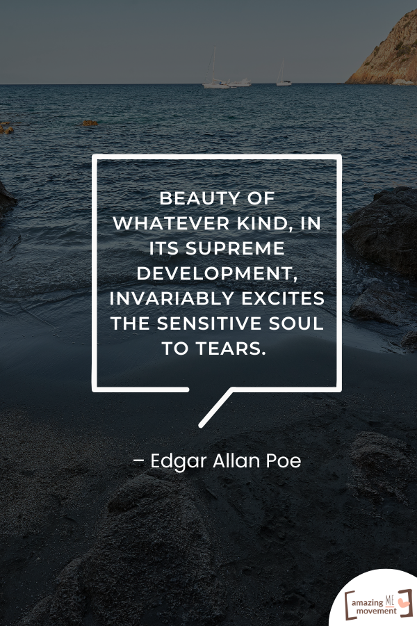 An inspiring quote about finding beauty in simple things #BeautyInSimplicity #SimpleIsBeautiful