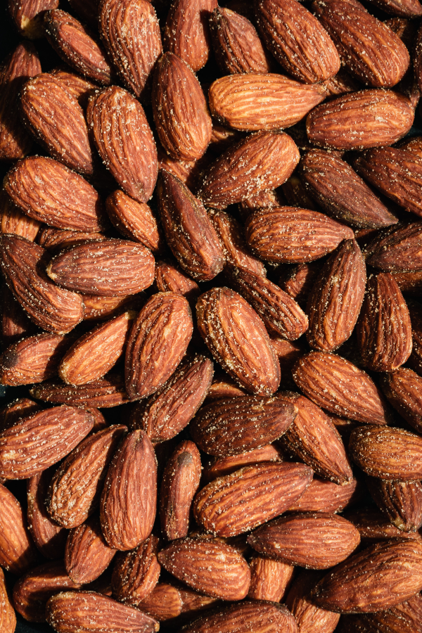 A lovely food option to fuel your brain: Almonds #BestFoodzzForTheBrain #SuperFood