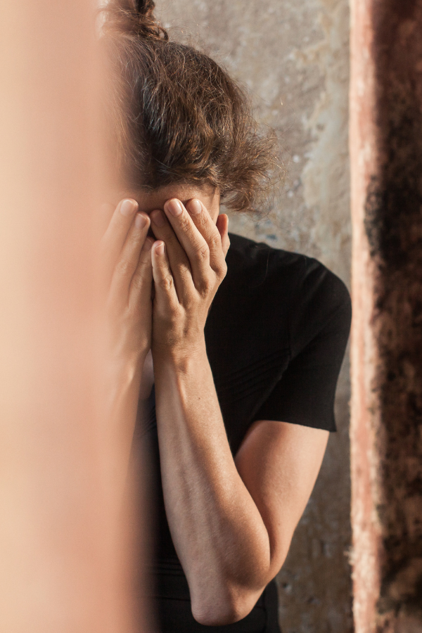A woman who wants to learn how to stop self-sabotage