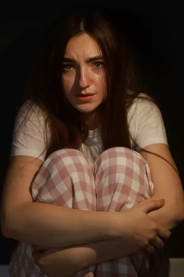 A woman with fear of abandonment