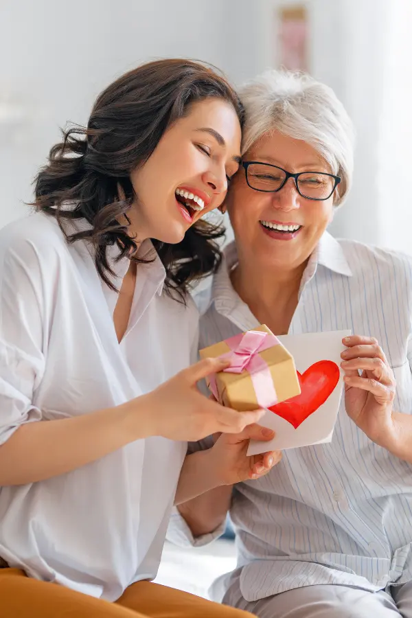 Last Minute Mother’s Day Gifts: Thoughtful Gifts For Moms In Your Life